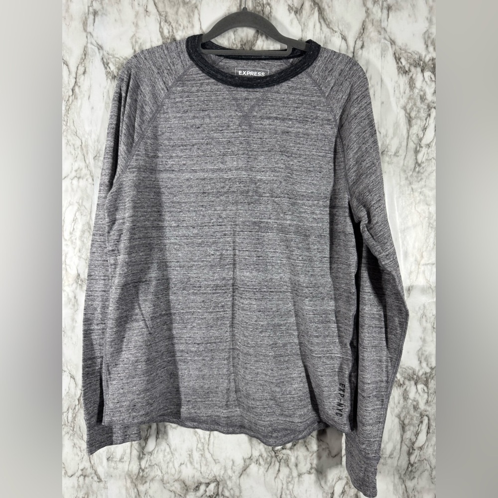 Express Crew Neck Shirt Mens Size Medium Grey Long Sleeve